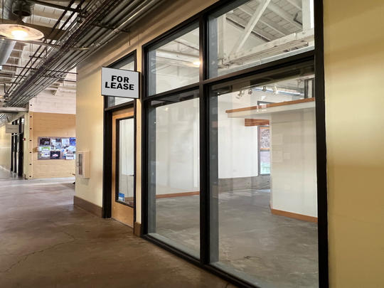 Hub Building - 3808 N Williams