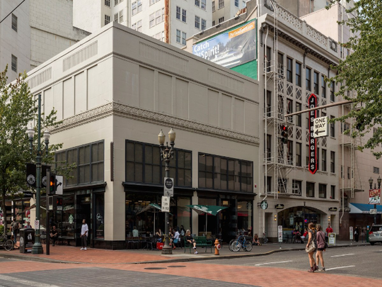 4th & Morrison