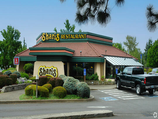 property1_Sharis%20Salem_edit1732236239-24993971732236239-2499397.jpg
