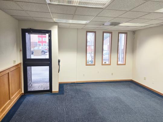 property1_Stark%20Office-Retail_Interior-2_web1743522334-33410511743522334-3341051.jpg